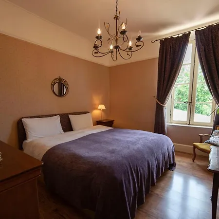 De 2 Au 1er Etage Carcassonne